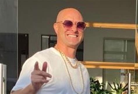 chris pillott net worth